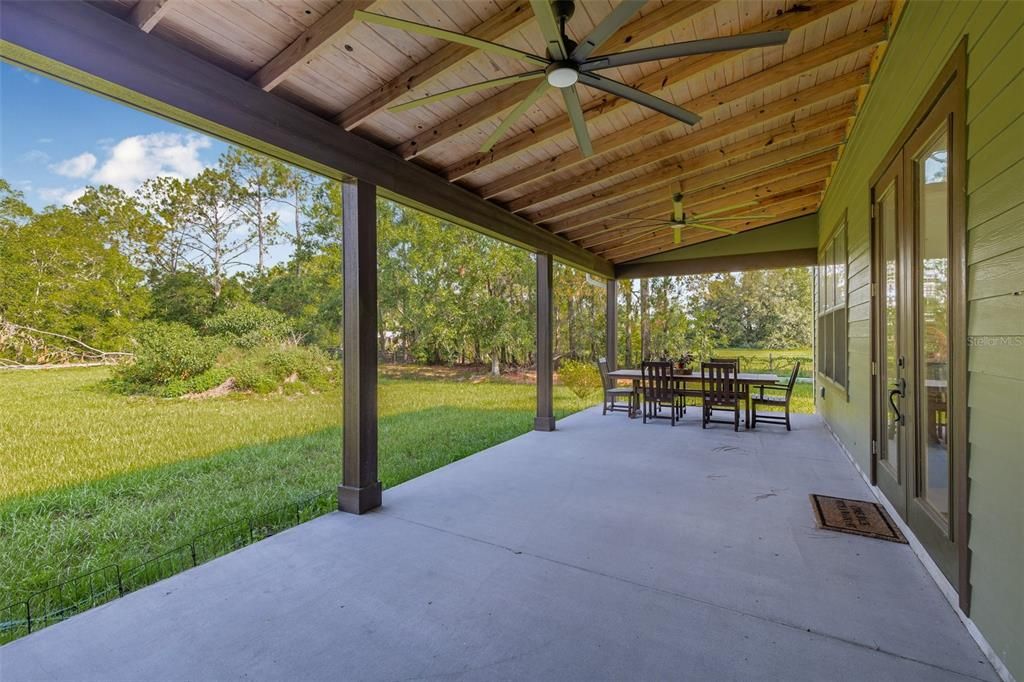 待售: $3,000,000 (2 贝兹, 2 浴室, 1955 平方英尺)