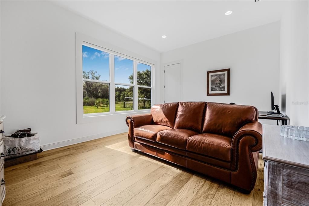 待售: $3,000,000 (2 贝兹, 2 浴室, 1955 平方英尺)