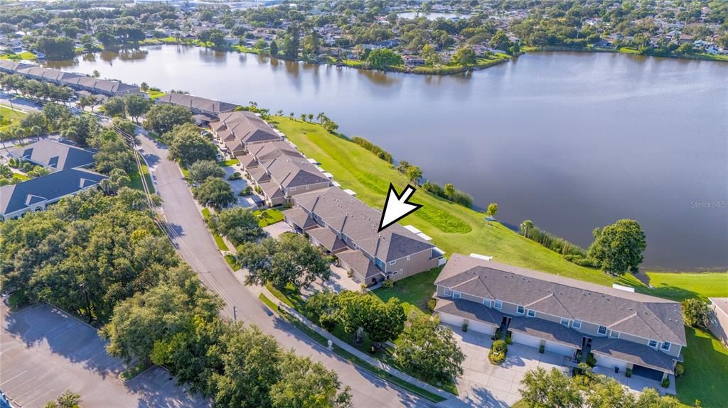 最近售出: $405,000 (3 贝兹, 2 浴室, 2051 平方英尺)