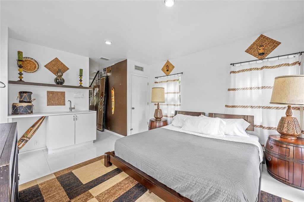 En Venta: $4,189,999 (6 camas, 5 baños, 3718 Pies cuadrados)