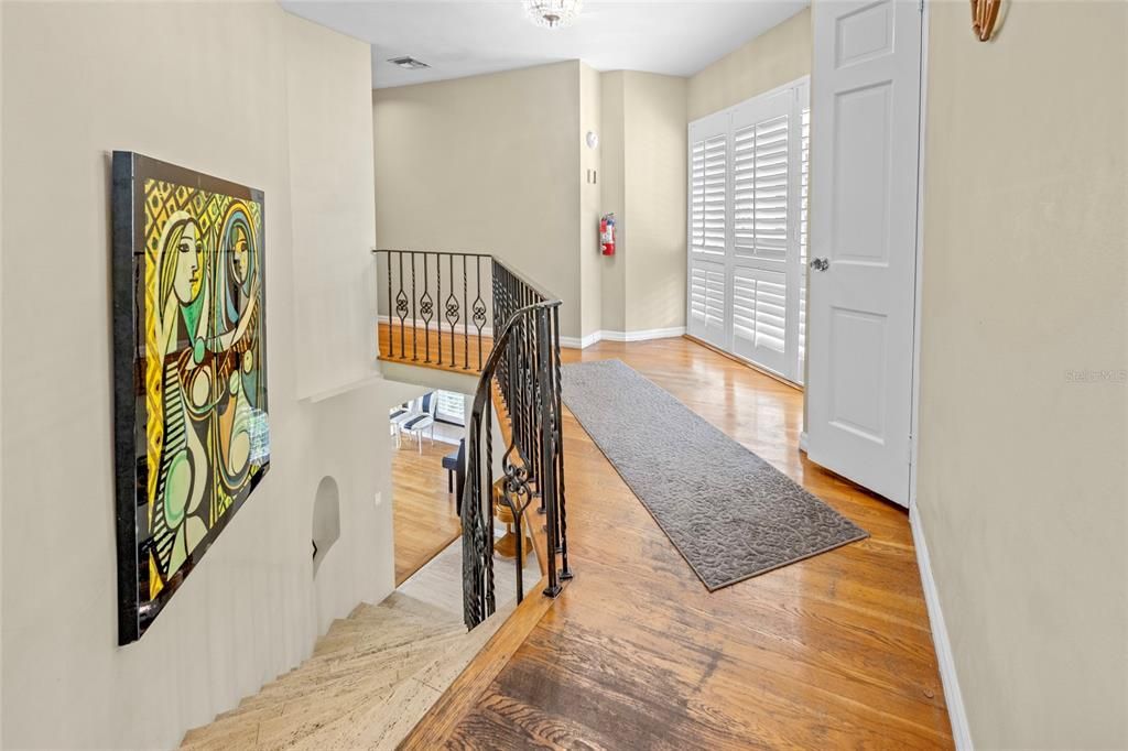 En Venta: $4,189,999 (6 camas, 5 baños, 3718 Pies cuadrados)