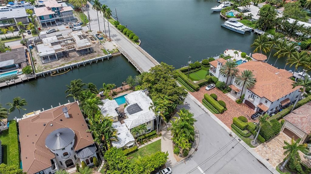 En Venta: $4,189,999 (6 camas, 5 baños, 3718 Pies cuadrados)