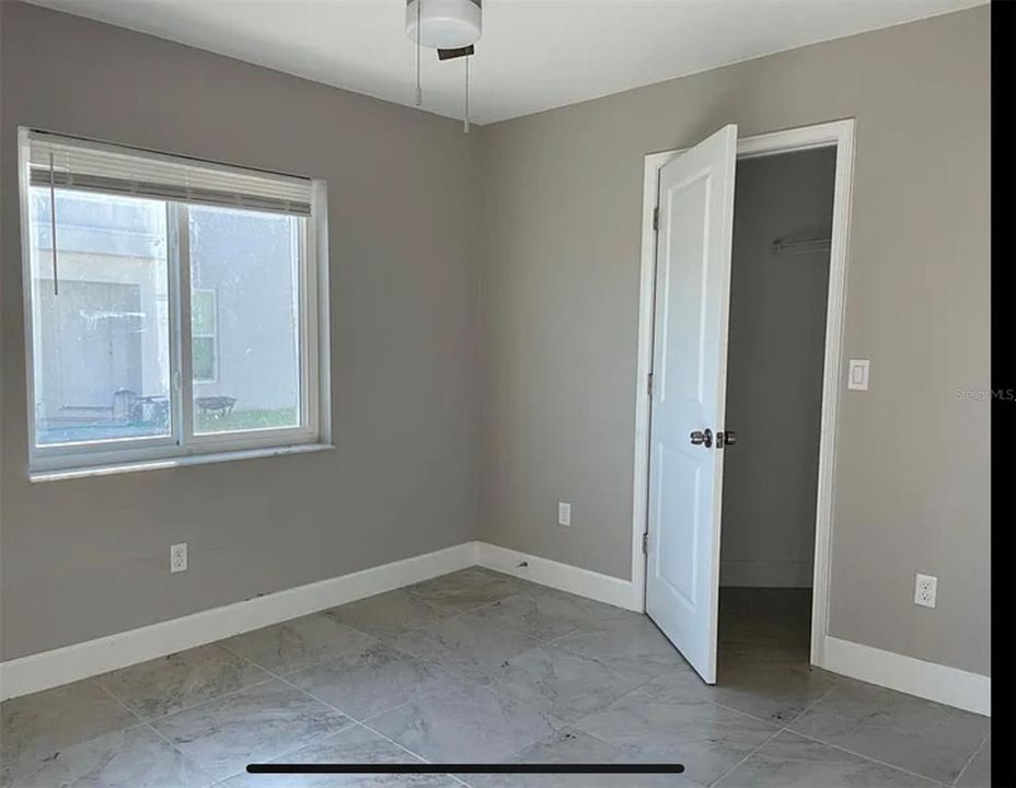 For Rent: $2,000 (3 beds, 2 baths, 2526 Square Feet)