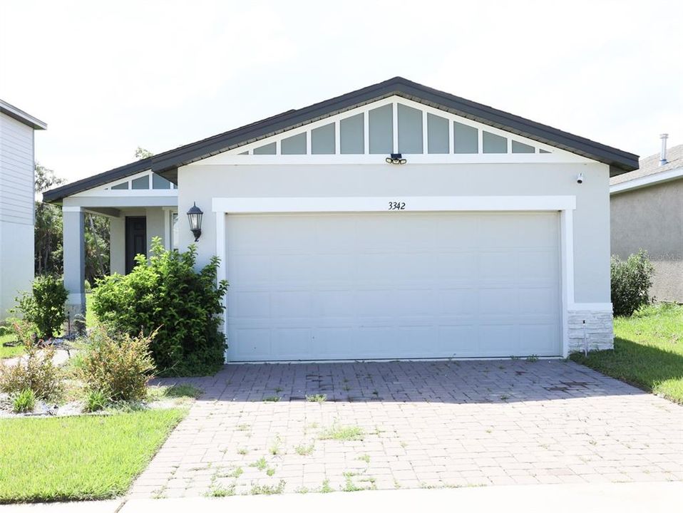 На продажу: $339,000 (4 спален, 2 ванн, 1700 Квадратных фут)