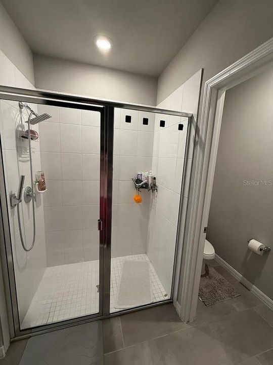 На продажу: $339,000 (4 спален, 2 ванн, 1700 Квадратных фут)