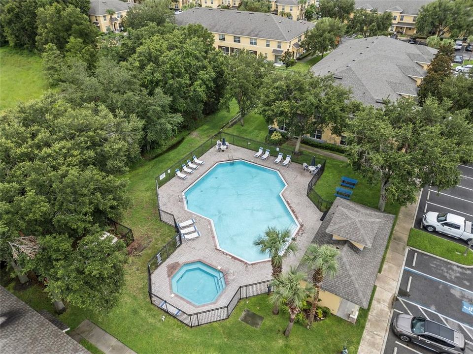 На продажу: $207,000 (2 спален, 2 ванн, 1561 Квадратных фут)