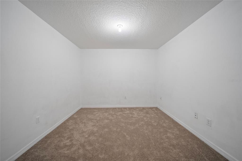 На продажу: $207,000 (2 спален, 2 ванн, 1561 Квадратных фут)