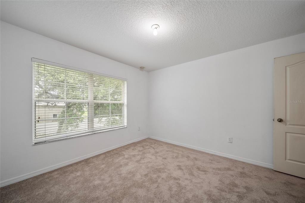 На продажу: $207,000 (2 спален, 2 ванн, 1561 Квадратных фут)