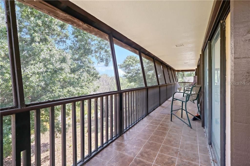 For Sale: $685,000 (4 beds, 3 baths, 2690 Square Feet)