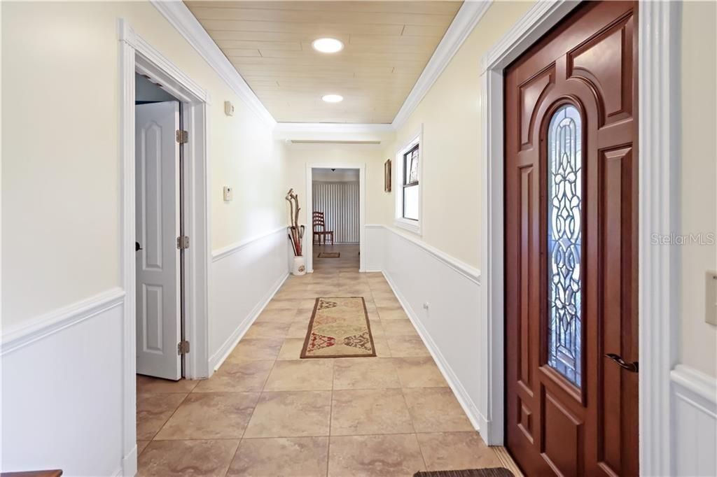 For Sale: $685,000 (4 beds, 3 baths, 2690 Square Feet)