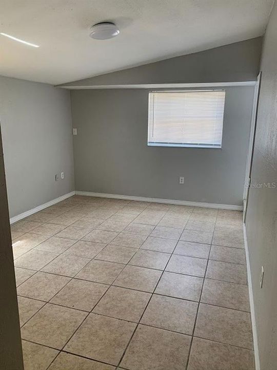 En Renta: $950 (1 camas, 1 baños, 550 Pies cuadrados)