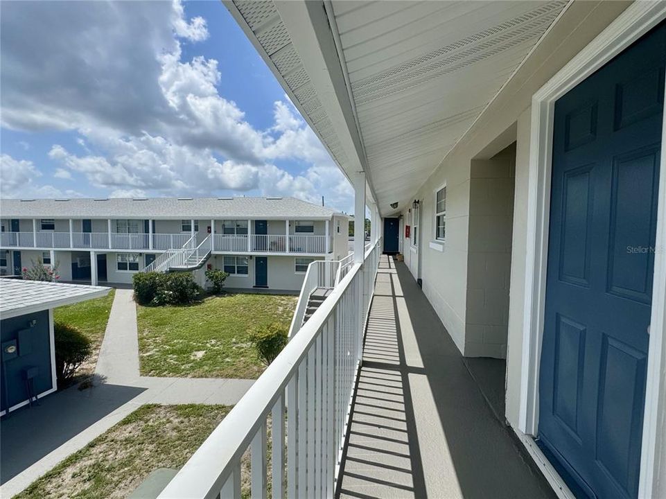 For Rent: $1,250 (2 beds, 1 baths, 702 Square Feet)