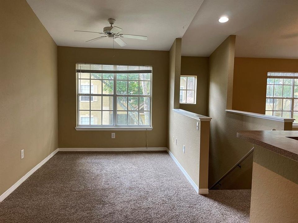 Под контрактом: $1,650 (3 спален, 2 ванн, 1266 Квадратных фут)