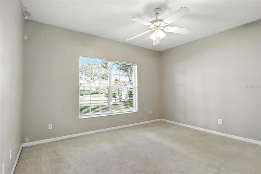 En Venta: $619,988 (4 camas, 3 baños, 2860 Pies cuadrados)