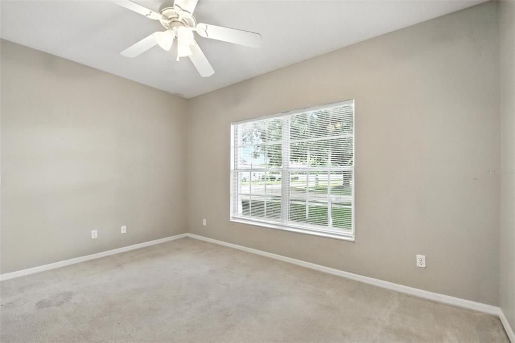 En Venta: $619,988 (4 camas, 3 baños, 2860 Pies cuadrados)