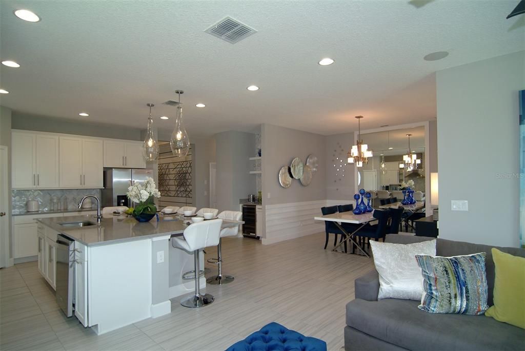 Active With Contract: $535,990 (4 beds, 2 baths, 2283 Square Feet)