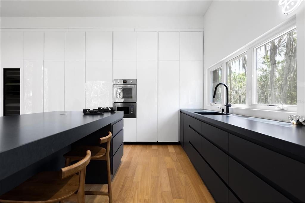 For Sale: $1,400,000 (3 beds, 3 baths, 2431 Square Feet)