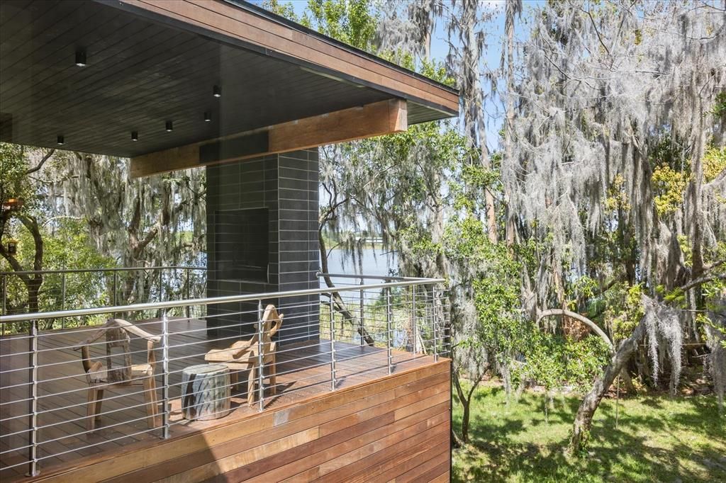 For Sale: $1,400,000 (3 beds, 3 baths, 2431 Square Feet)