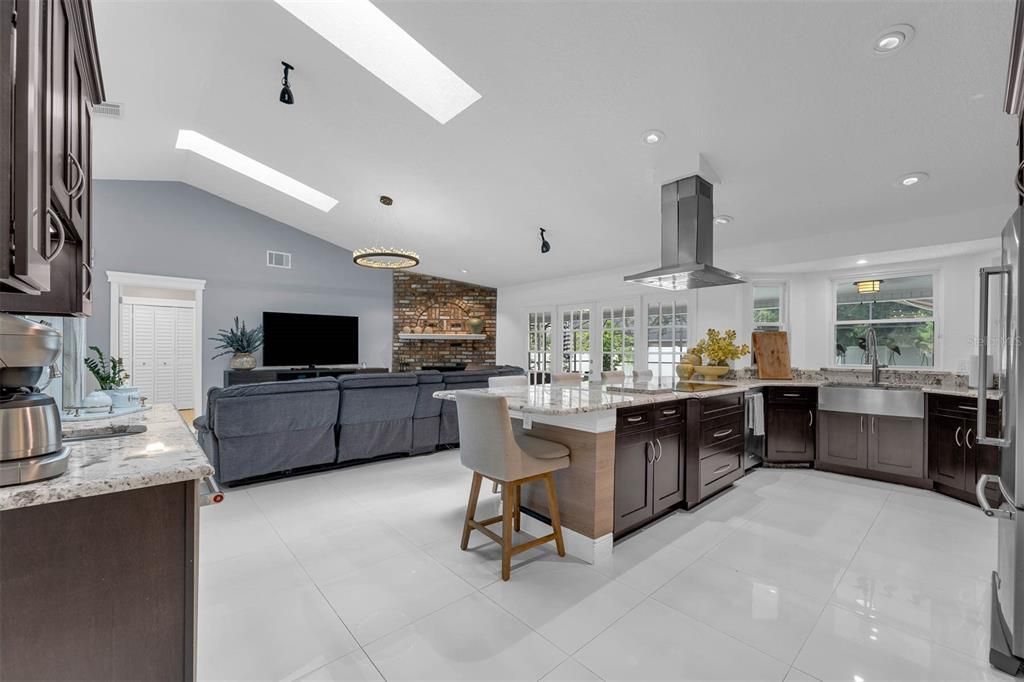 For Rent: $8,000 (4 beds, 3 baths, 2675 Square Feet)