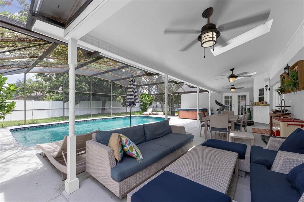 For Rent: $8,000 (4 beds, 3 baths, 2675 Square Feet)