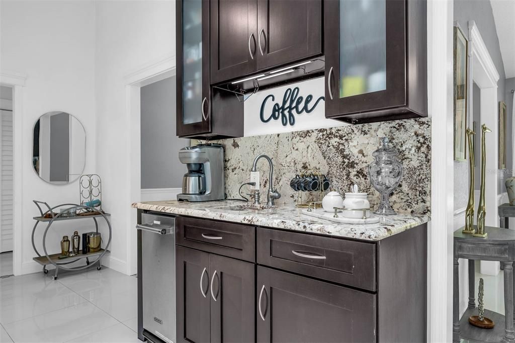 For Rent: $8,000 (4 beds, 3 baths, 2675 Square Feet)