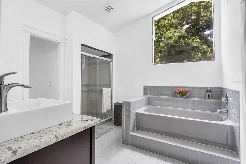 For Rent: $8,000 (4 beds, 3 baths, 2675 Square Feet)