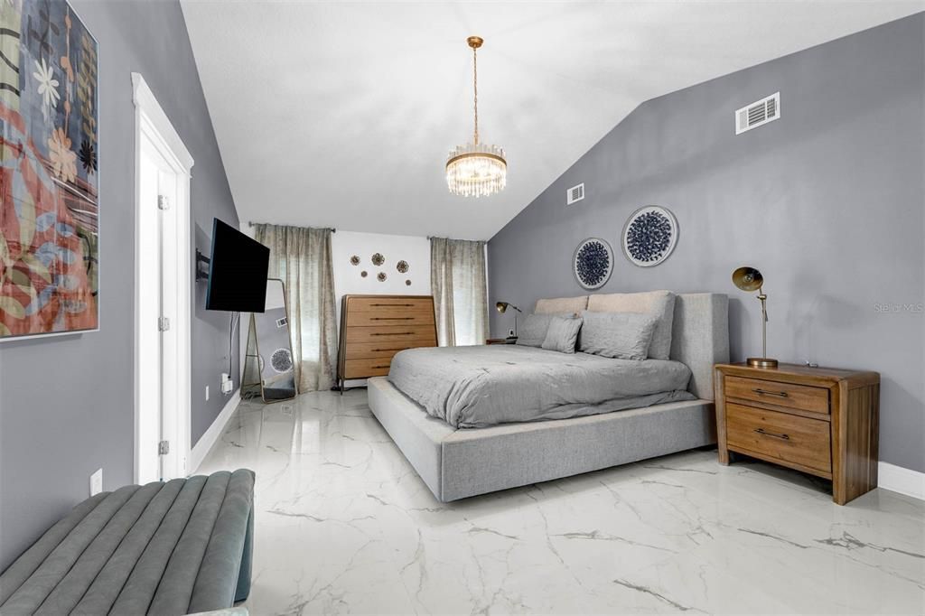 For Rent: $8,000 (4 beds, 3 baths, 2675 Square Feet)