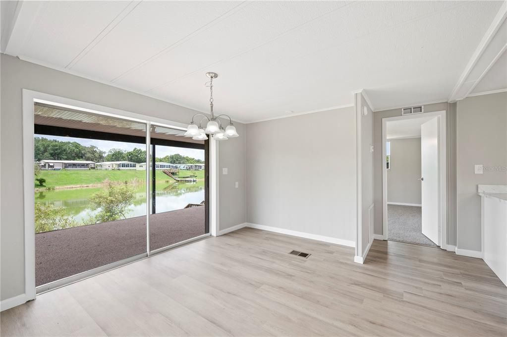 待售: $219,950 (2 贝兹, 2 浴室, 1440 平方英尺)