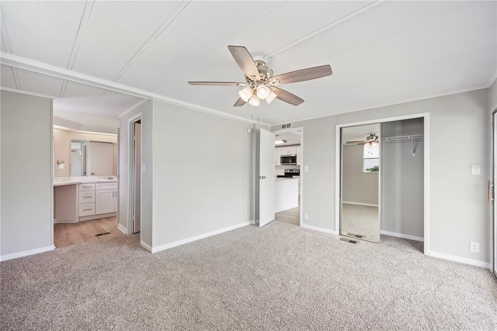 待售: $219,950 (2 贝兹, 2 浴室, 1440 平方英尺)