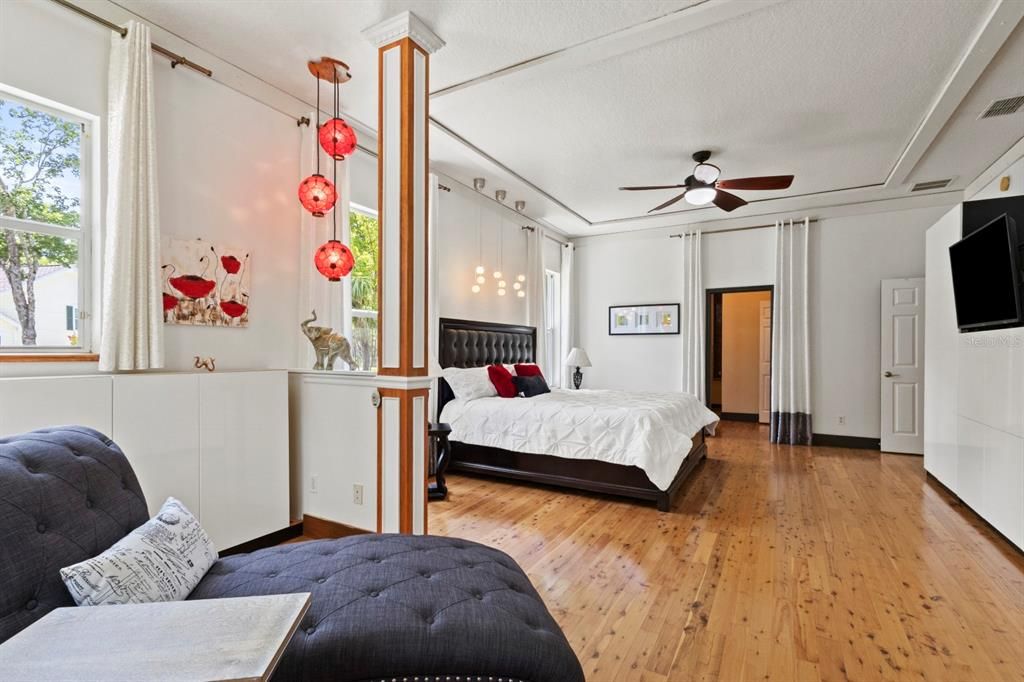 For Sale: $600,000 (3 beds, 2 baths, 2218 Square Feet)