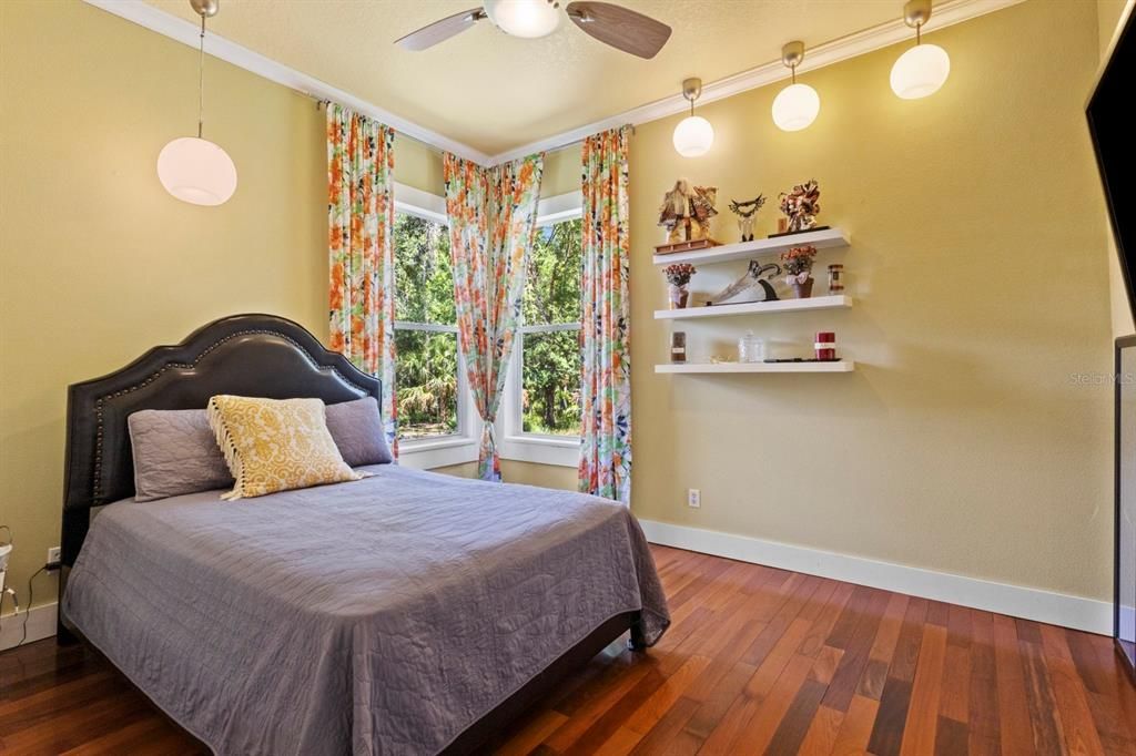 For Sale: $600,000 (3 beds, 2 baths, 2218 Square Feet)