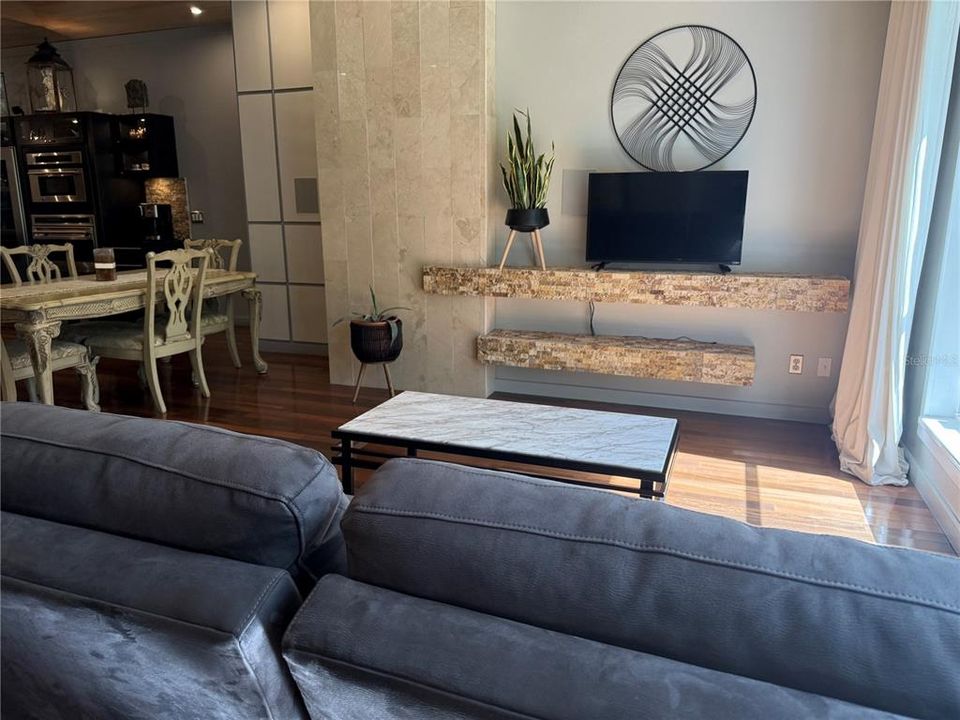 For Sale: $600,000 (3 beds, 2 baths, 2218 Square Feet)