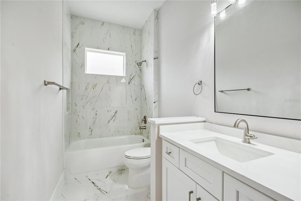 For Sale: $699,500 (6 beds, 0 baths, 3076 Square Feet)