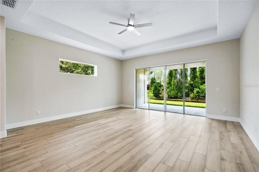 For Sale: $699,500 (6 beds, 0 baths, 3076 Square Feet)