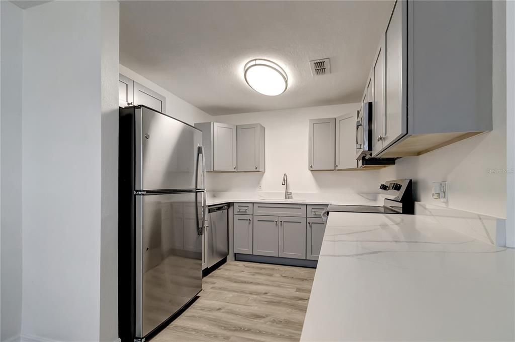 Activo con contrato: $259,900 (3 camas, 1 baños, 1168 Pies cuadrados)