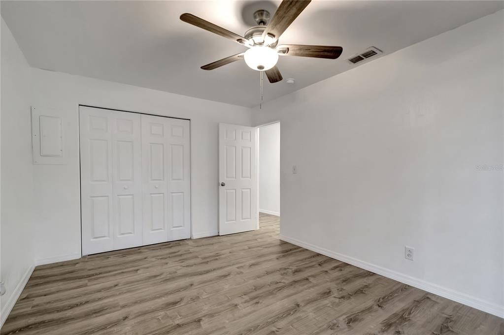 Activo con contrato: $259,900 (3 camas, 1 baños, 1168 Pies cuadrados)