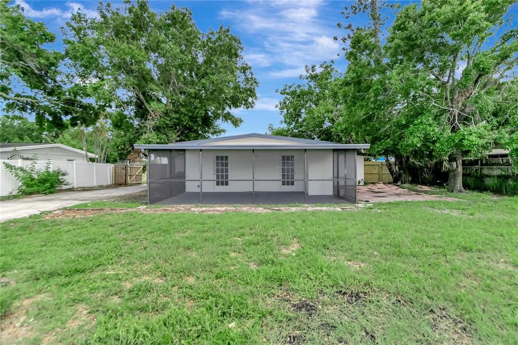 Activo con contrato: $259,900 (3 camas, 1 baños, 1168 Pies cuadrados)