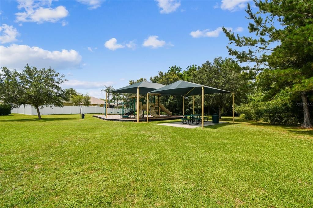 For Sale: $544,000 (4 beds, 2 baths, 2355 Square Feet)