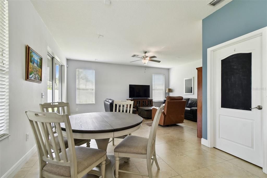 For Sale: $544,000 (4 beds, 2 baths, 2355 Square Feet)