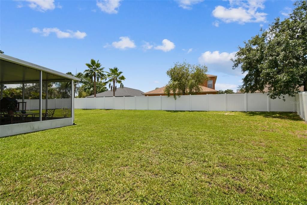 For Sale: $544,000 (4 beds, 2 baths, 2355 Square Feet)