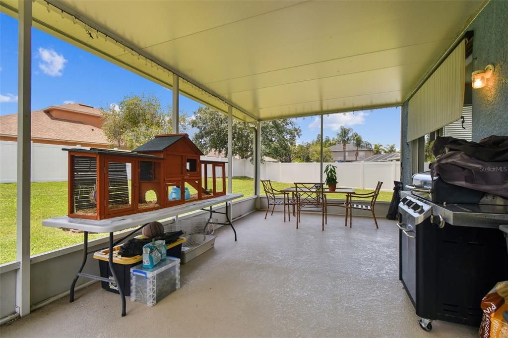 For Sale: $544,000 (4 beds, 2 baths, 2355 Square Feet)