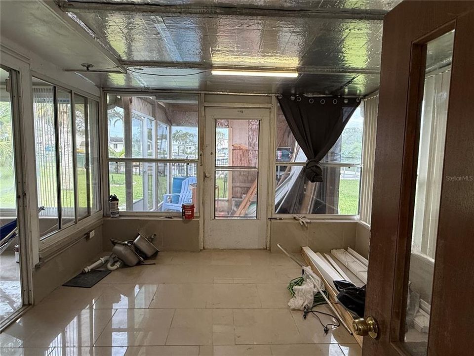 Active With Contract: $260,000 (2 beds, 2 baths, 1320 Square Feet)