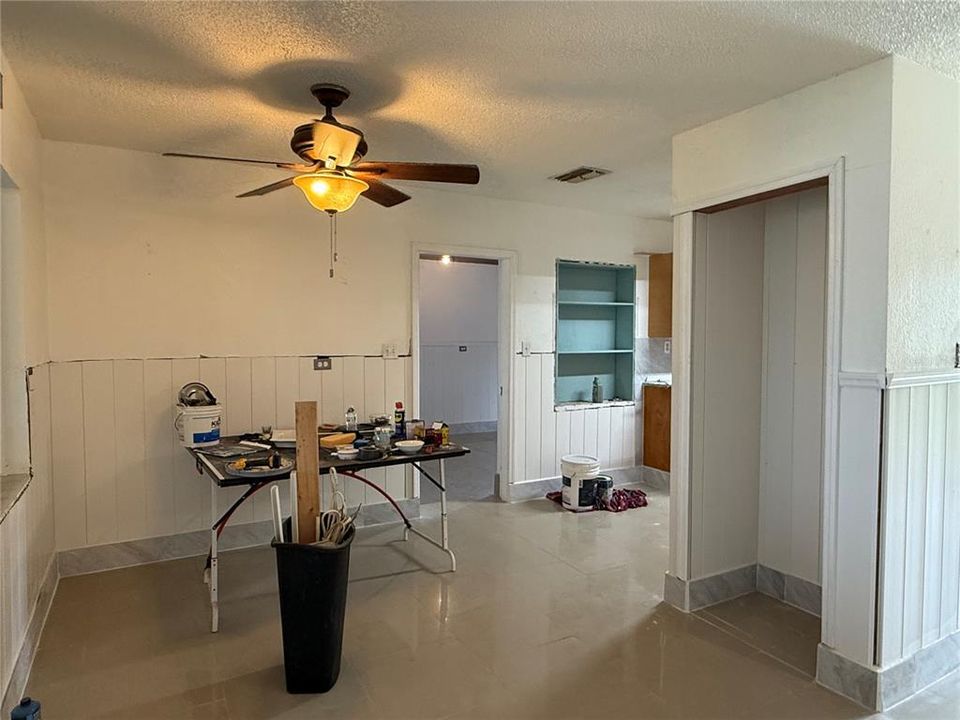 Active With Contract: $260,000 (2 beds, 2 baths, 1320 Square Feet)