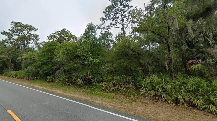 На продажу: $39,000 (0.45 acres)