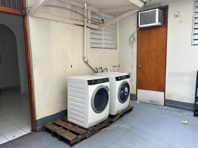 En Renta: $1,100 (3 camas, 2 baños, 1000 Pies cuadrados)