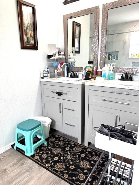 待售: $435,000 (4 贝兹, 2 浴室, 2476 平方英尺)