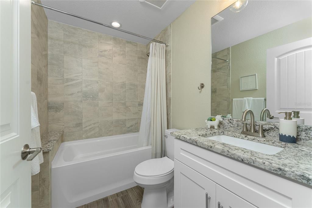 En Venta: $499,900 (3 camas, 2 baños, 1770 Pies cuadrados)