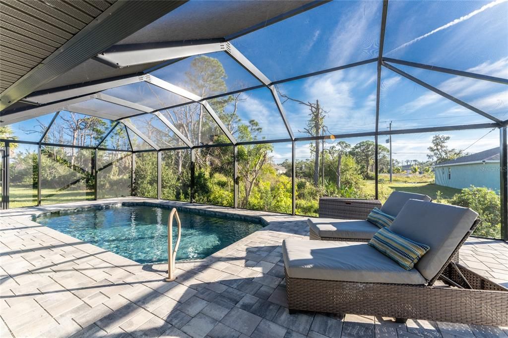 En Venta: $499,900 (3 camas, 2 baños, 1770 Pies cuadrados)