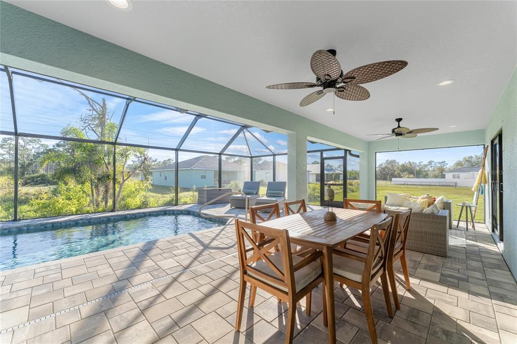 En Venta: $499,900 (3 camas, 2 baños, 1770 Pies cuadrados)