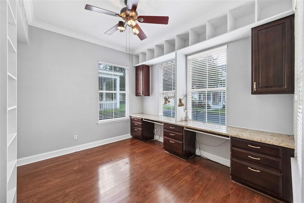 En Venta: $1,090,000 (5 camas, 4 baños, 3418 Pies cuadrados)